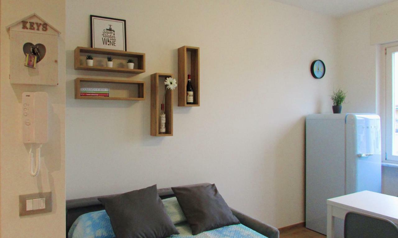 Vinhome Bilocale Con Garage Privato Alba Centro Екстер'єр фото