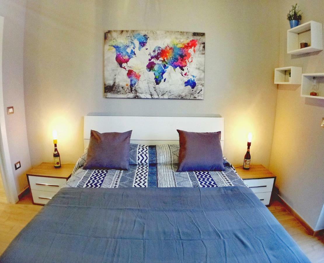 Vinhome Bilocale Con Garage Privato Alba Centro Екстер'єр фото